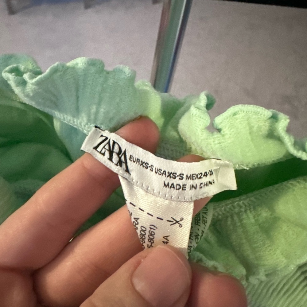 ✨Zara Lime Green Ruffle Trim Top | XS-Small | Stretchy - Picture 5 of 7